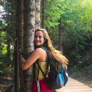 Meet your Posher, Kayli